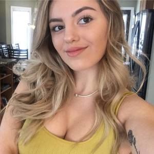 Meet your Posher, Tiana